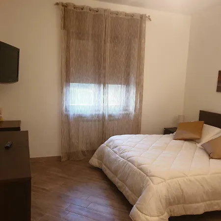 Quarto em Acomodações Particulares “al Parco” *